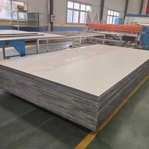 CFRT蒙皮增強車(chē)廂闆複合闆(pǎn)